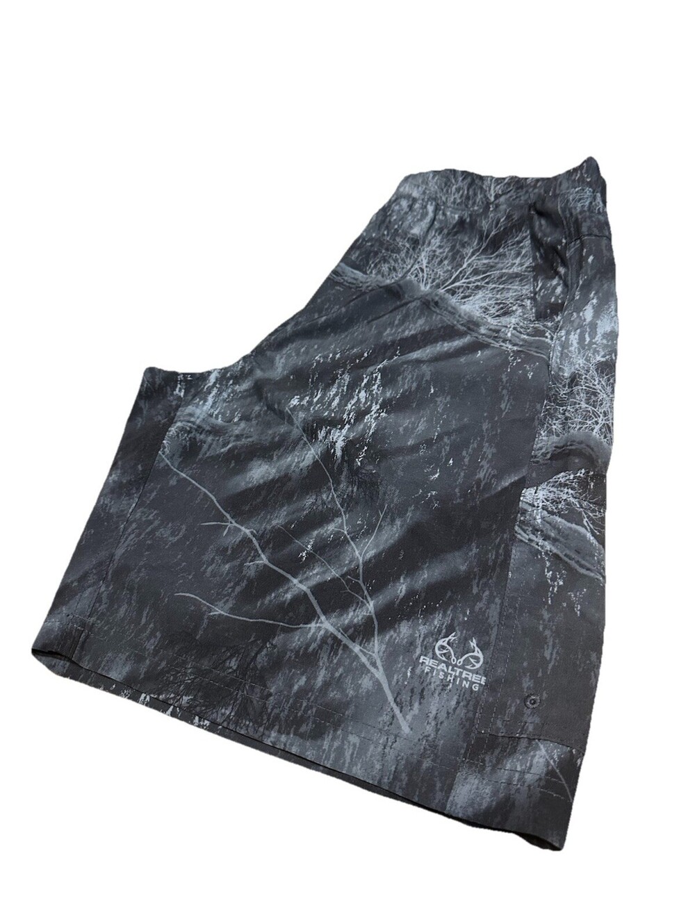 Magellan Outdoors Fish Gear Realtree Fishing Shorts Water Repellent Mens M Camo